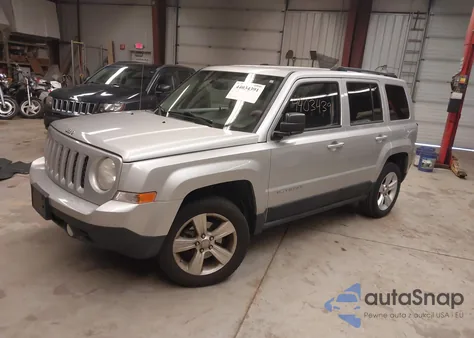 2012 Jeep Patriot Latitude z USA, uszkodzony, nr VIN 1C4NJRFB8CD665550